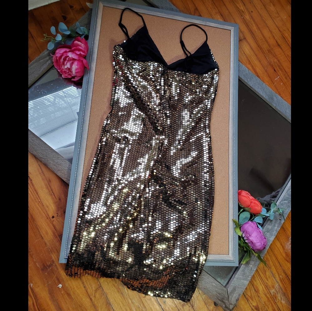 Charlotte Russe Gold Geometric Sequin Mini Dress - Picture 2 of 6